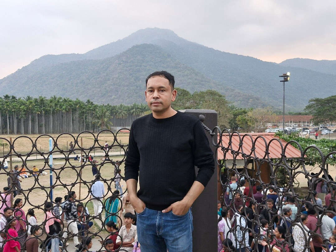 Adiyogi Shiva bust-孔巴托必去景点