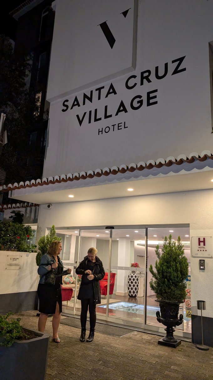 Santa Cruz Village Hotel-官方