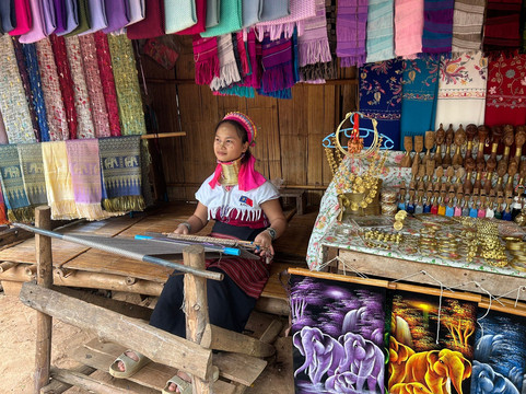 Longneck Karen Village-清莱必去景点