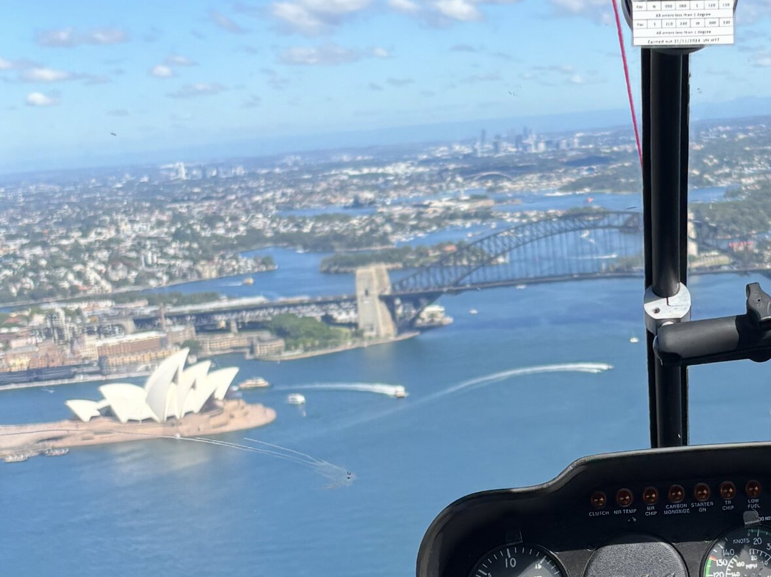 Bankstown Helicopters - Private Tours-班克斯敦必去景点