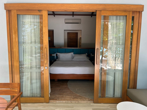 伊富鲁岛-马尔代夫主图