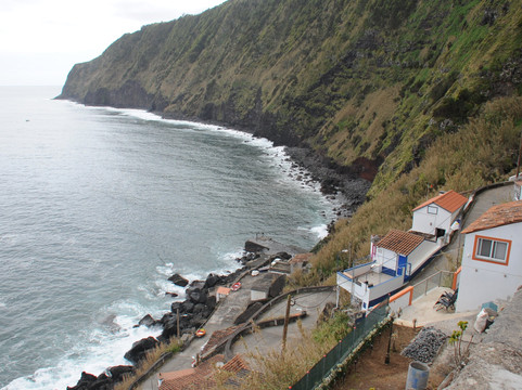 Farol do Arnel-Nordeste必去景点