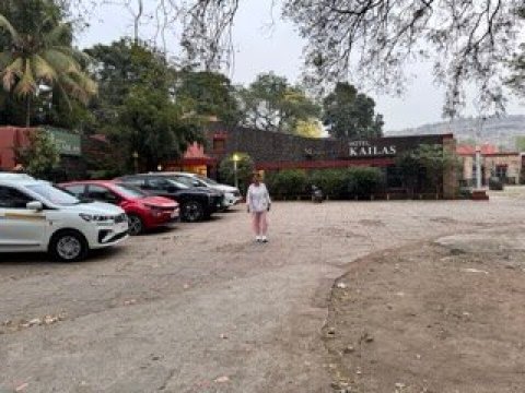 凯拉斯酒店-官方