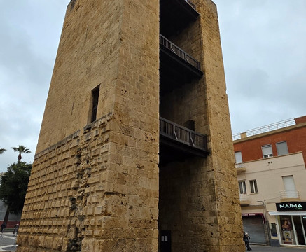 Torre di Mariano II-奥里斯塔诺省必去景点