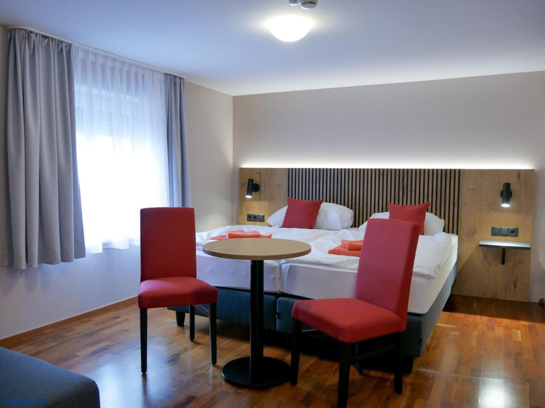 赫司特酒店住宿-Sinohaus