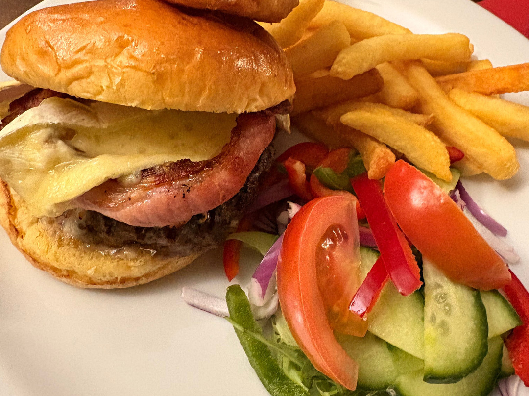 The Rose and Crown Inn主图