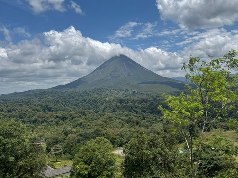 Genuine Costa Rica-Playas del Coco必去景点