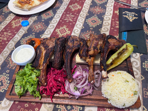 Bakü Restaurant Karon Beach