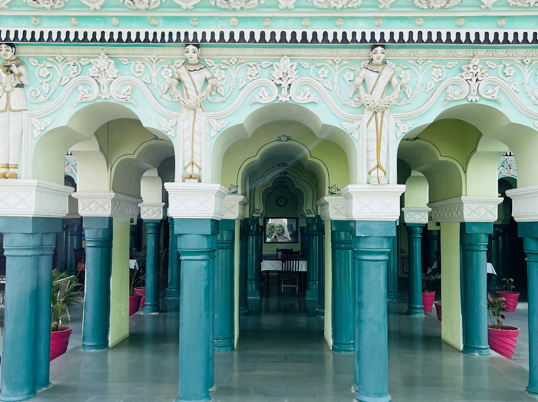 马尔吉加卡姆拉酒店主图