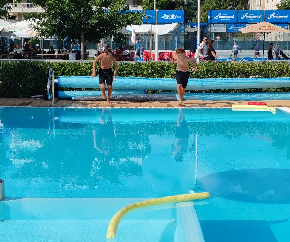 Spiaggia 130 Riccione-里乔内必去景点