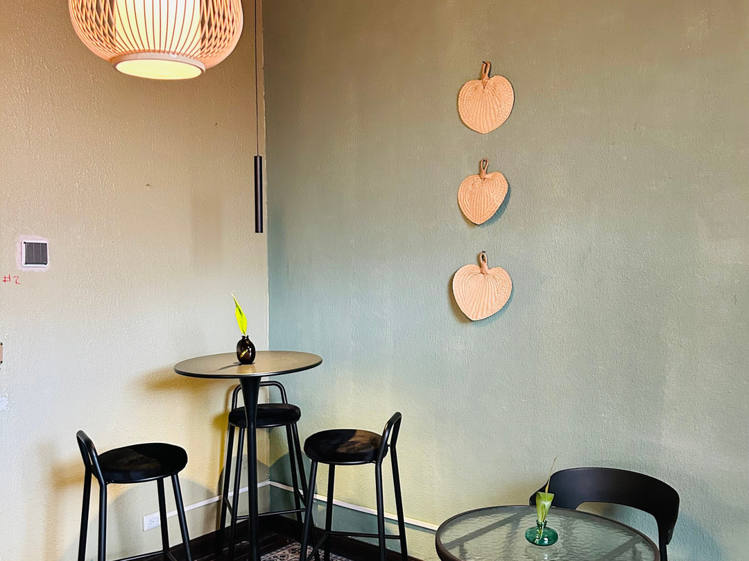 Yoté Tea Bar & Asian Bistro