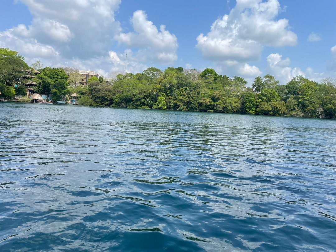 Sailing Colibri Bacalar-Bacalar必去景点
