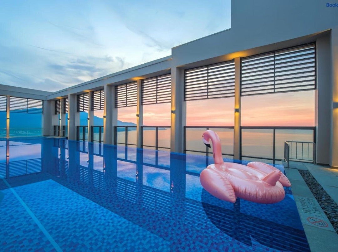 Altara Suites