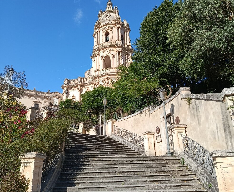 Chiesa di San Giorgio-莫迪卡必去景点