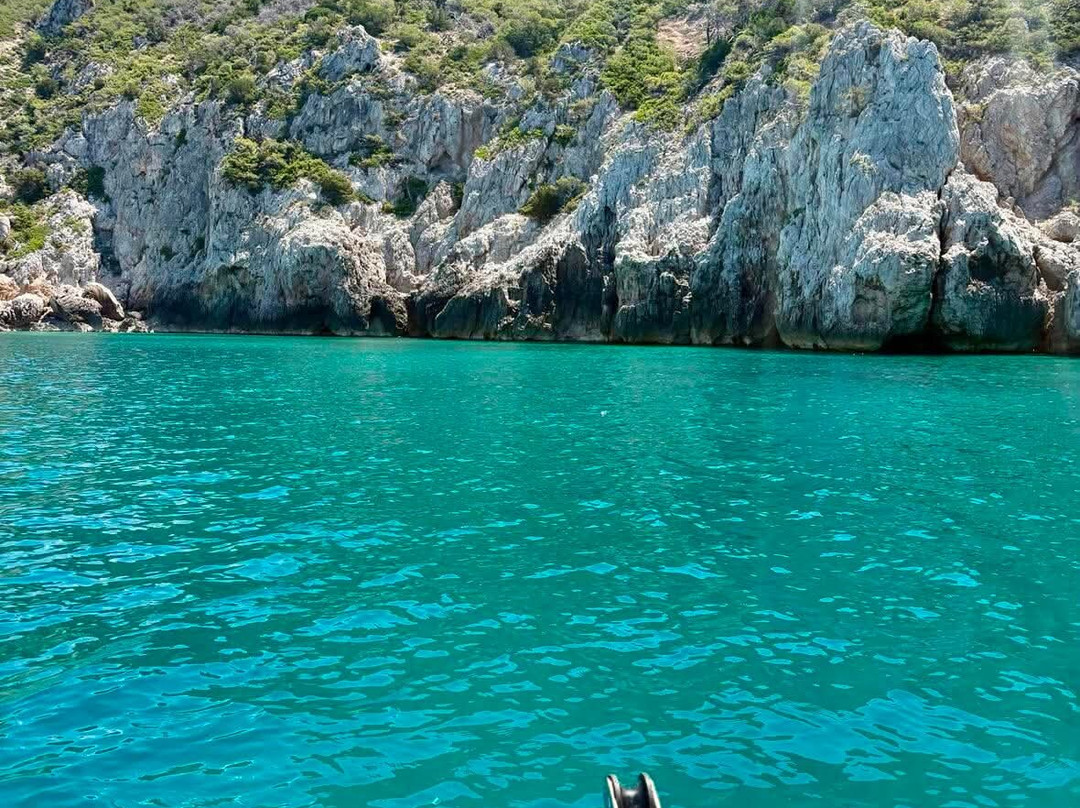 Lidoblue Boating Experiences-Kiato必去景点