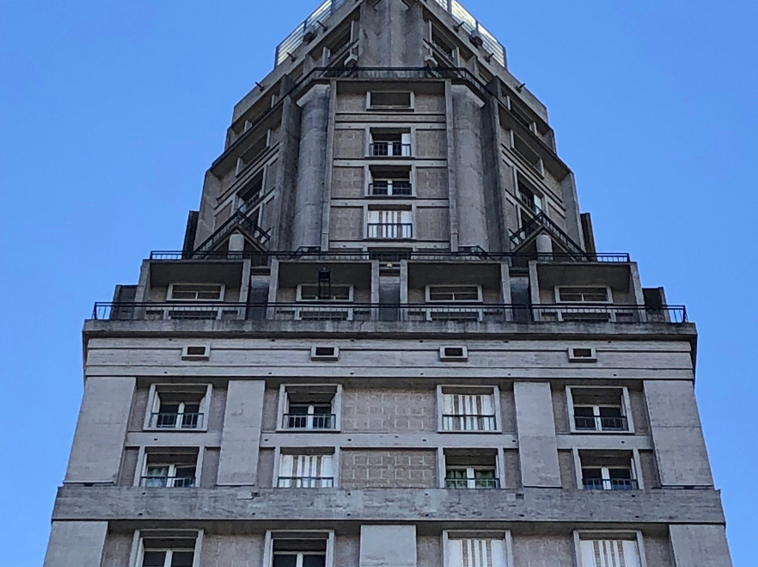 Tour Perret-亚眠必去景点
