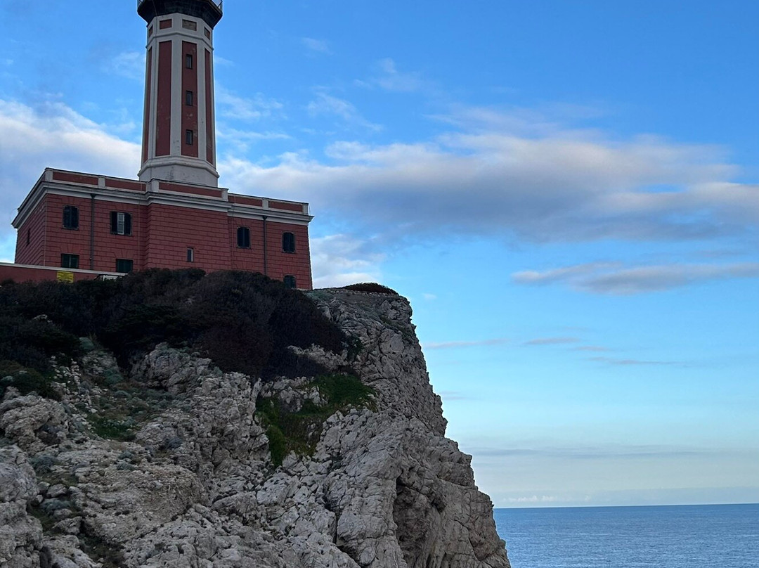 Punta Carena Lighthouse-Anacapri必去景点