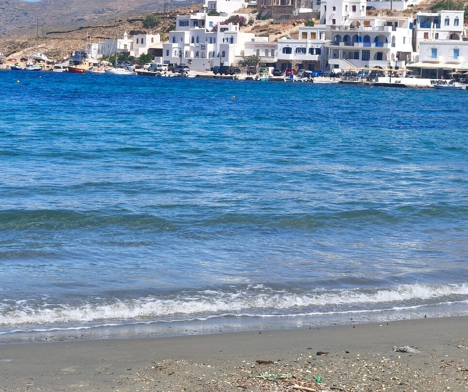 Paralia Agia Thalassa-Ormos Panormou必去景点