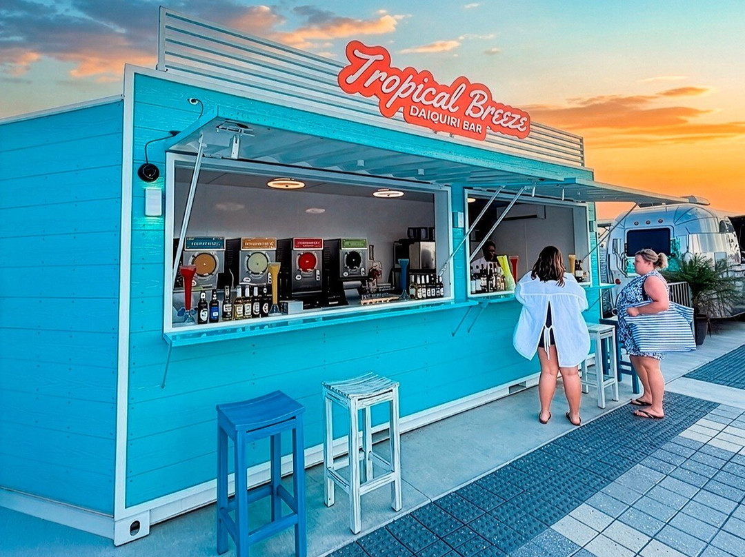 Tropical Breeze Bahamas