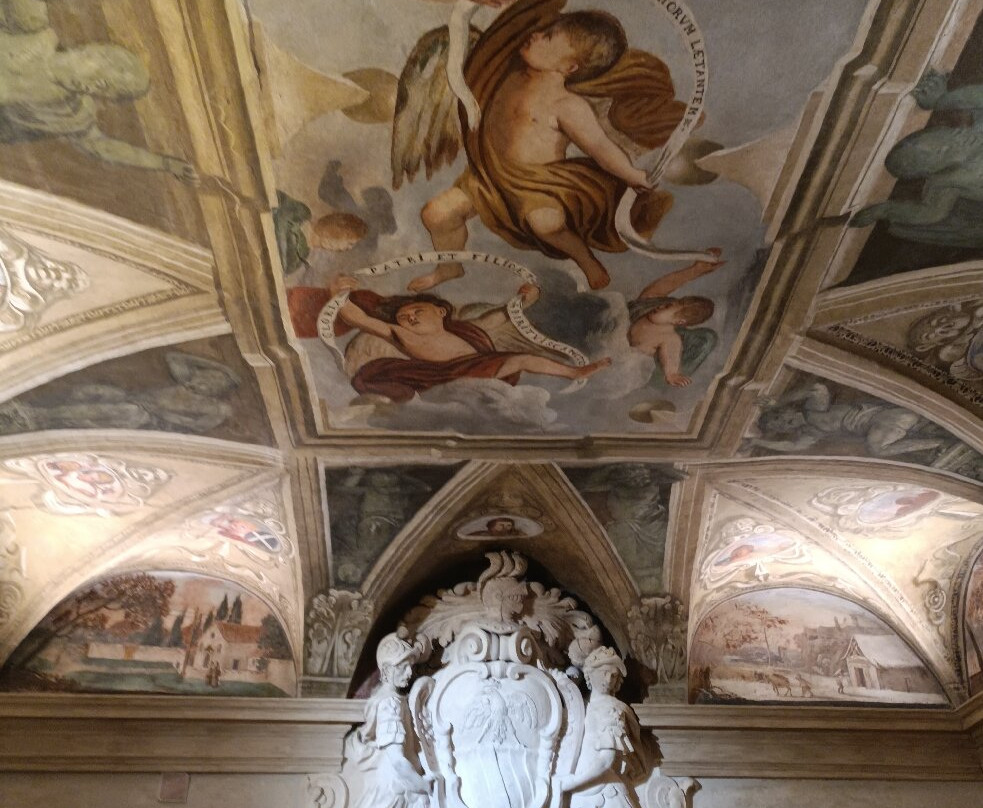 Palazzo Taddei-Ala必去景点