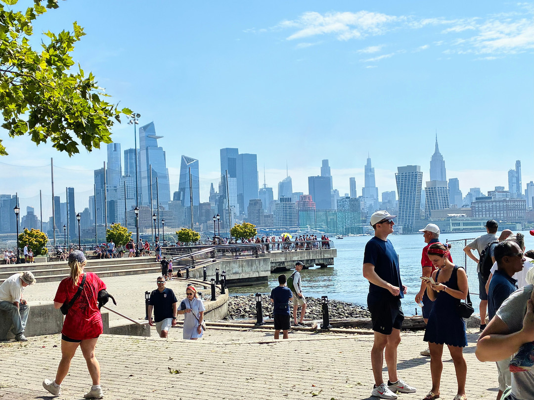 Hoboken Waterfront Walkway-霍博肯必去景点