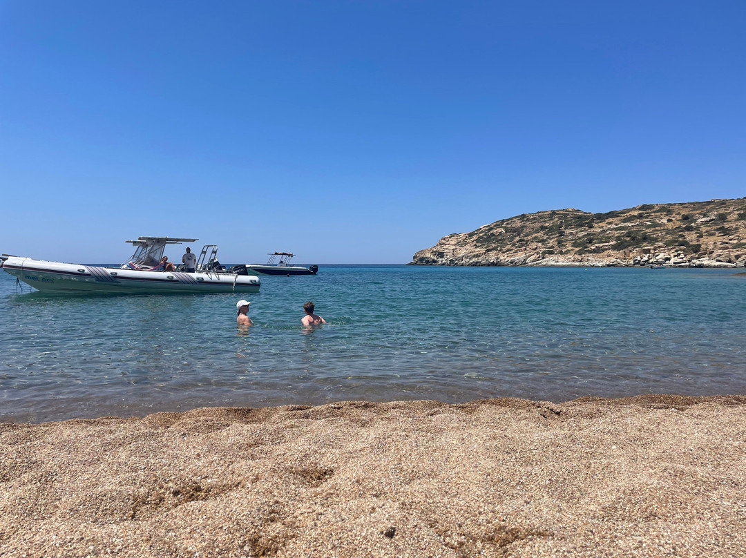 Meltemi Boat Tours, Watersports & Diving-Milopotas必去景点