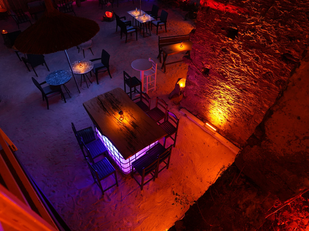 Qaya Lounge