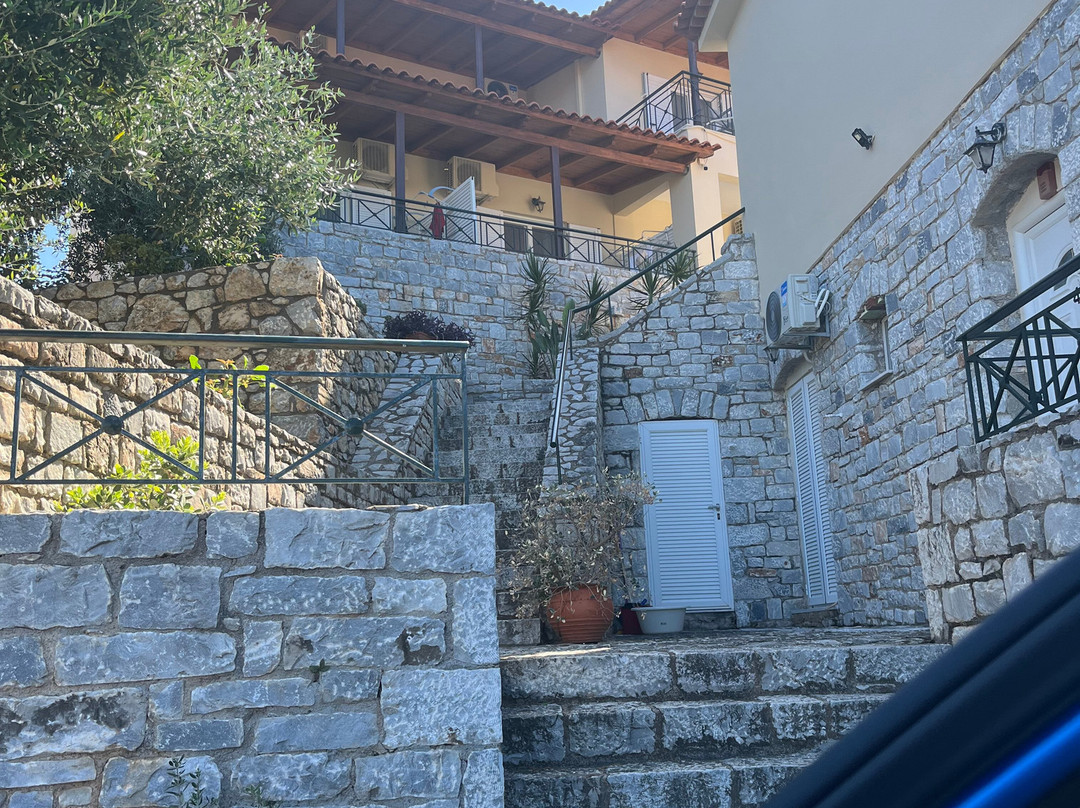Litsa Apartments主图