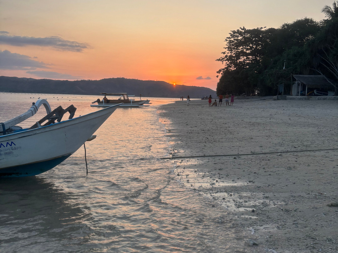 Amahelia Luxury Resort & Restaurant - Gili Asahan主图