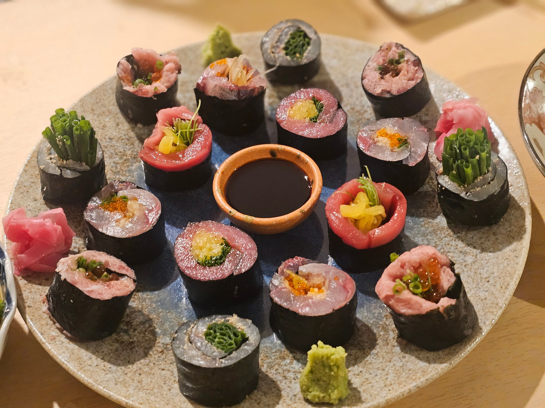 炭焼炉端 魚のいしさか