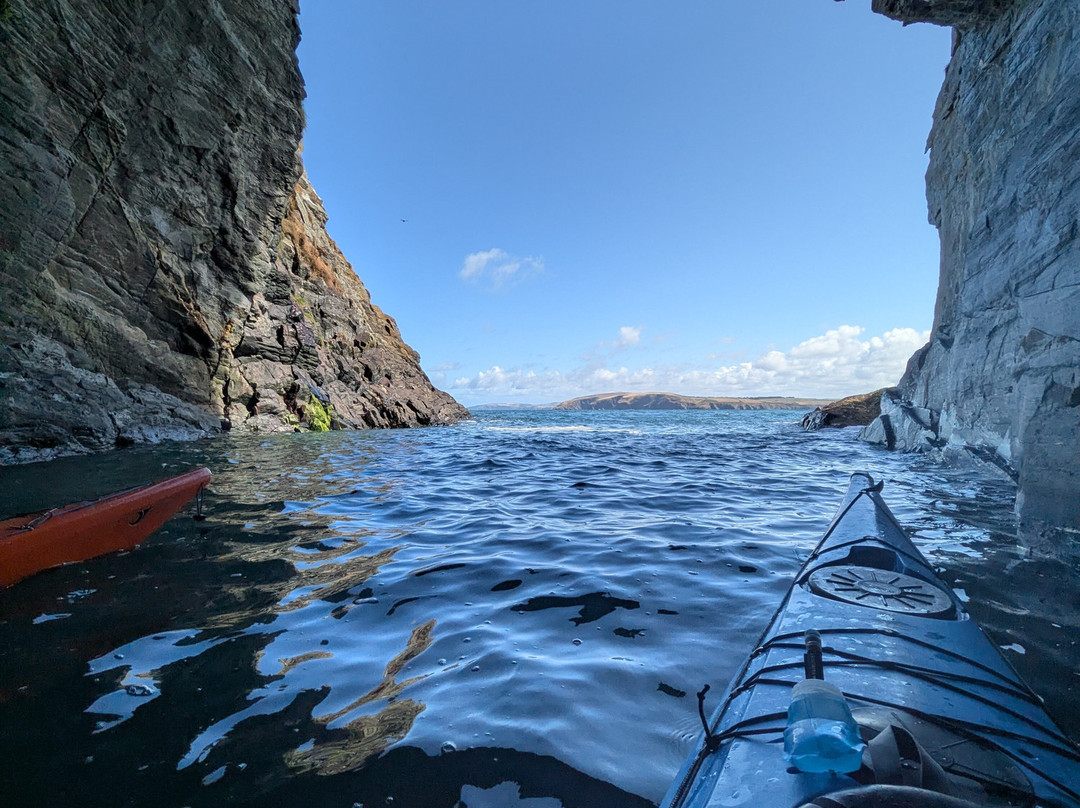 Mayberry Kayaking-Goodwick必去景点