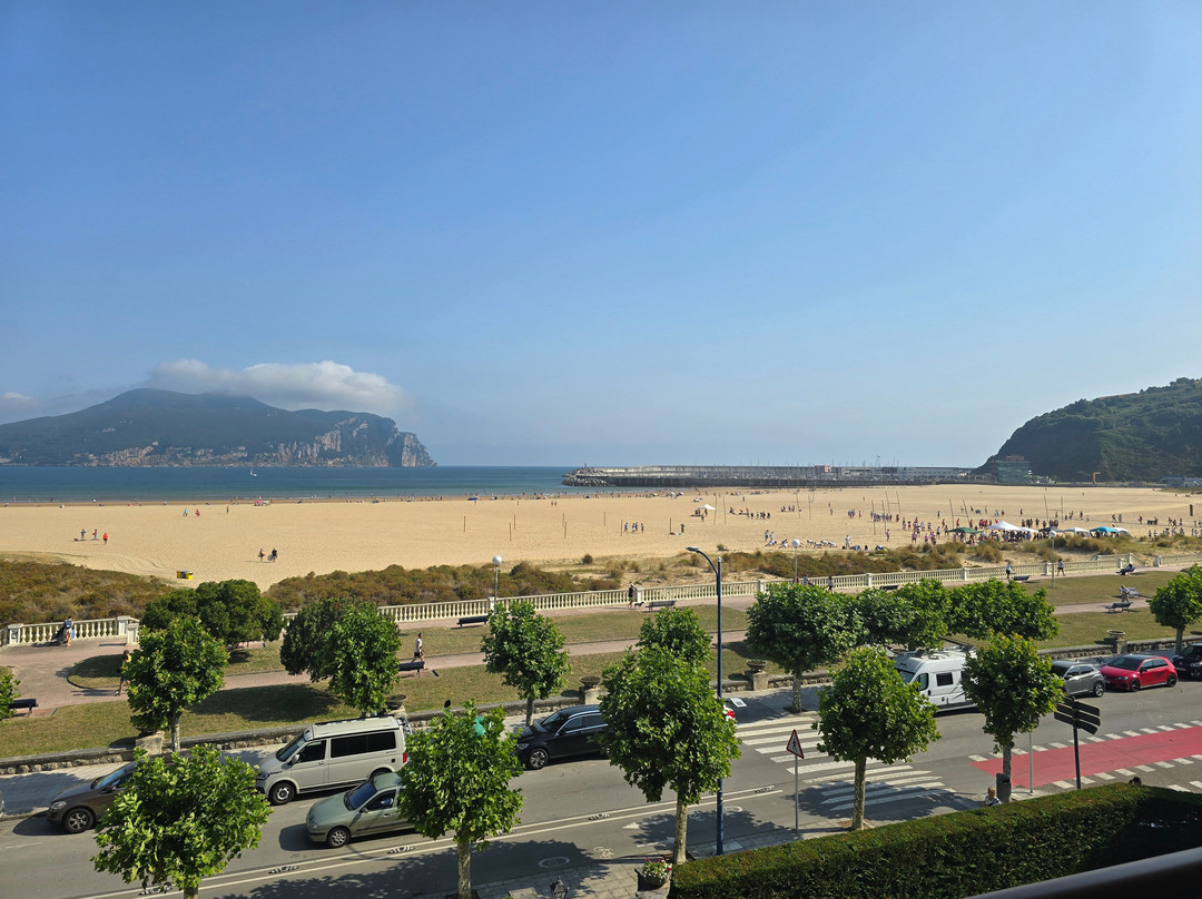 Playa La Salvé-拉雷多必去景点