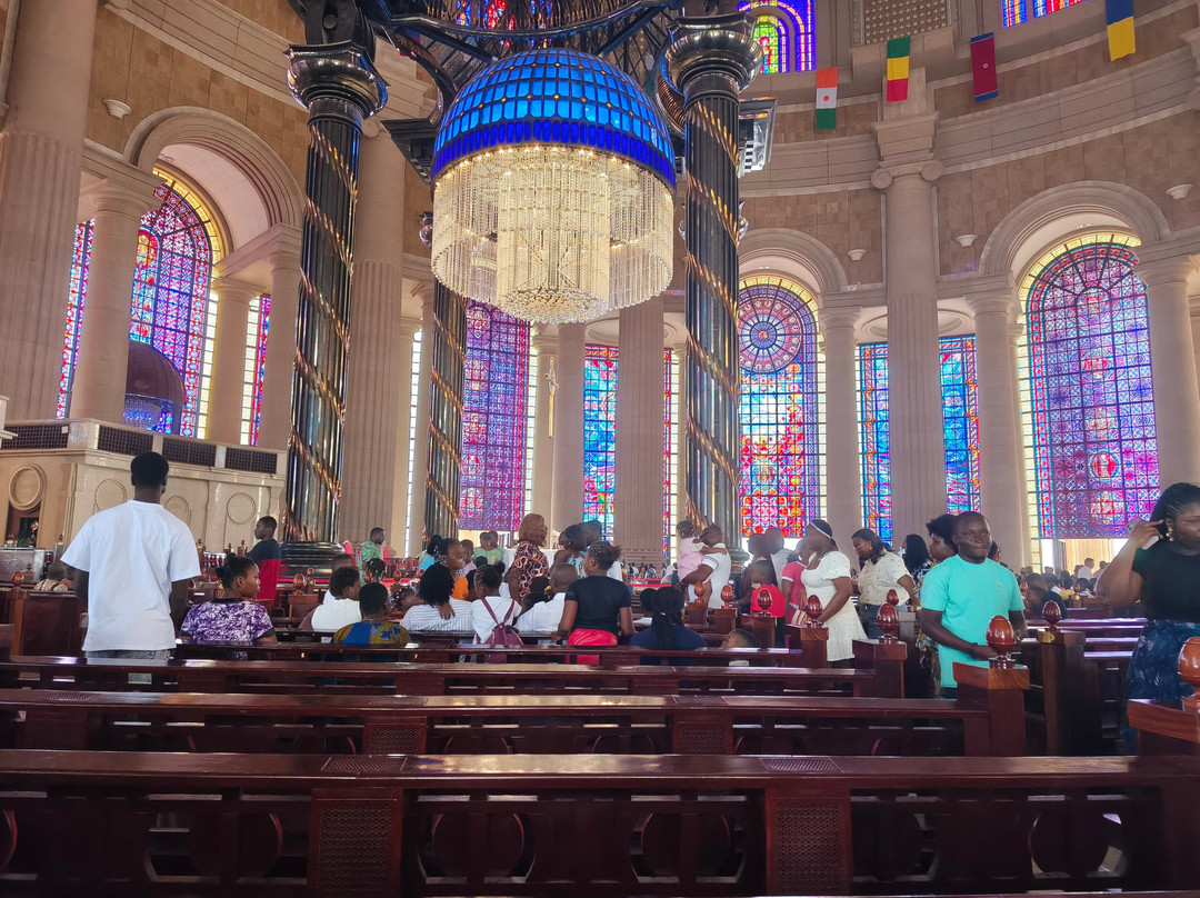Basilica Our Lady of Peace-亚穆苏克罗必去景点