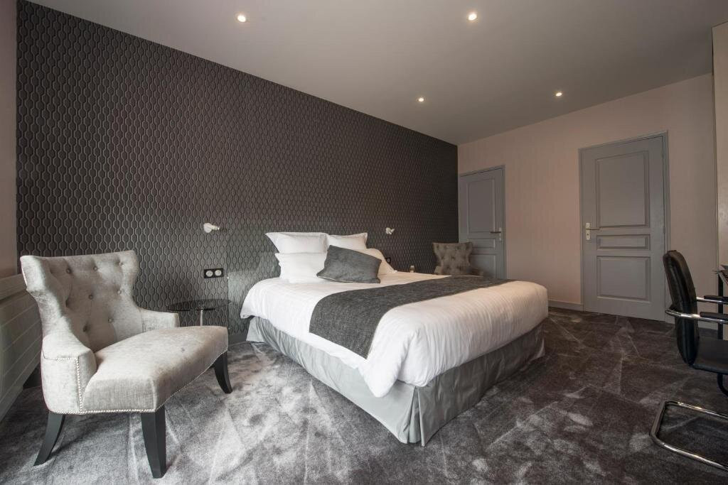 Ambillou-Chateau酒店住宿-Logis Auberge Bienvenue