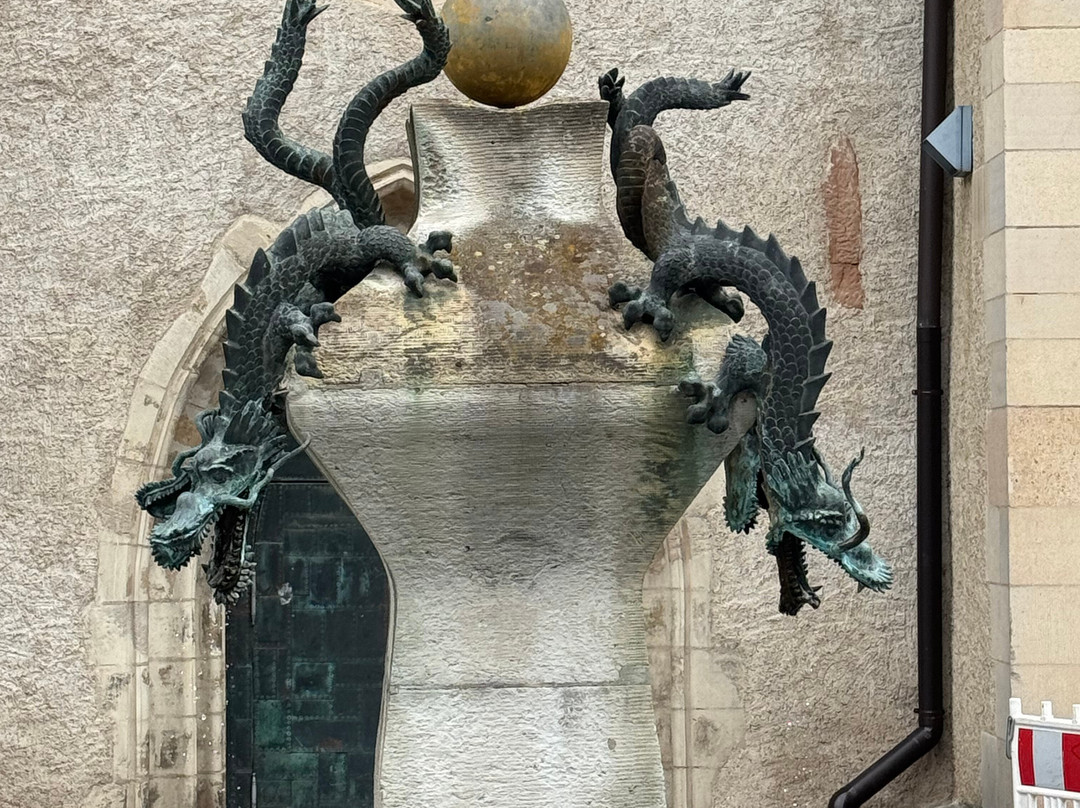 Drachenbrunnen-哈雷必去景点