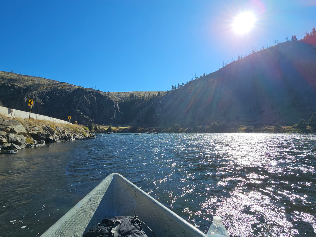 Montana Fly Fishing Guides-利文斯顿必去景点