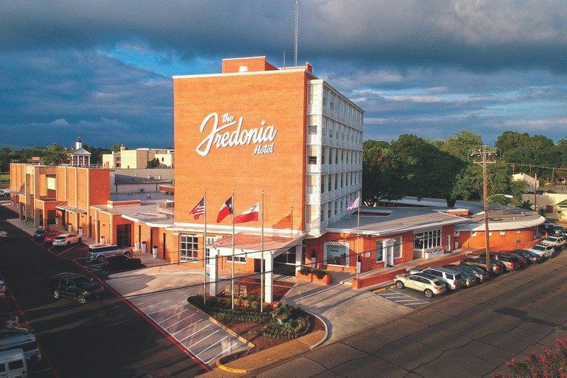 The Fredonia Hotel and Convention Center-官方