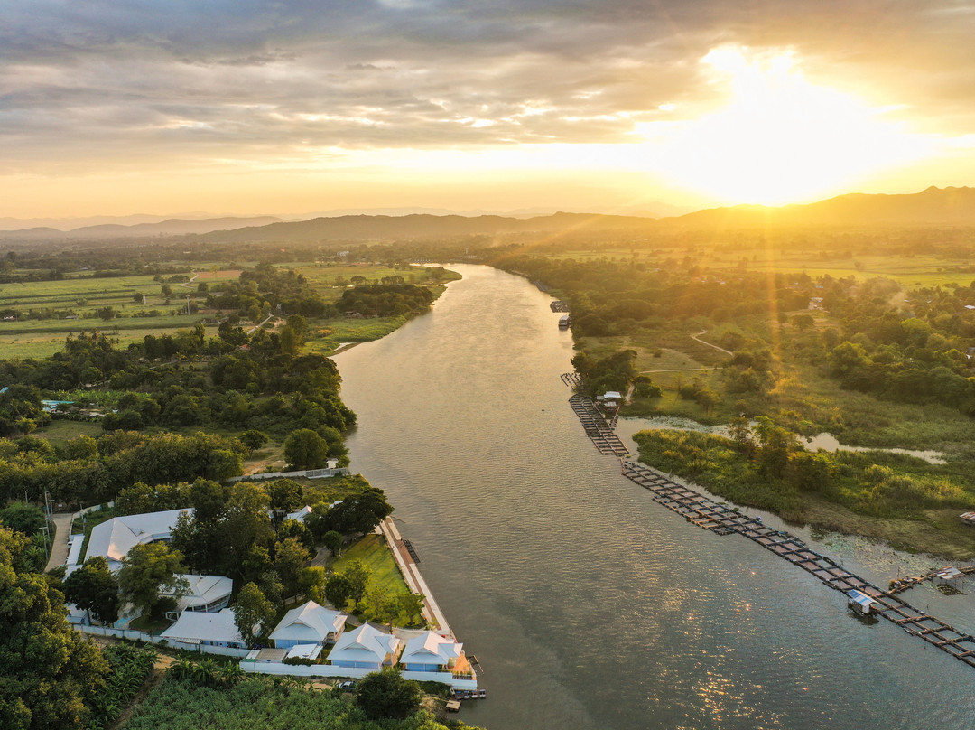 Tubtim Siam River Kwai Resort