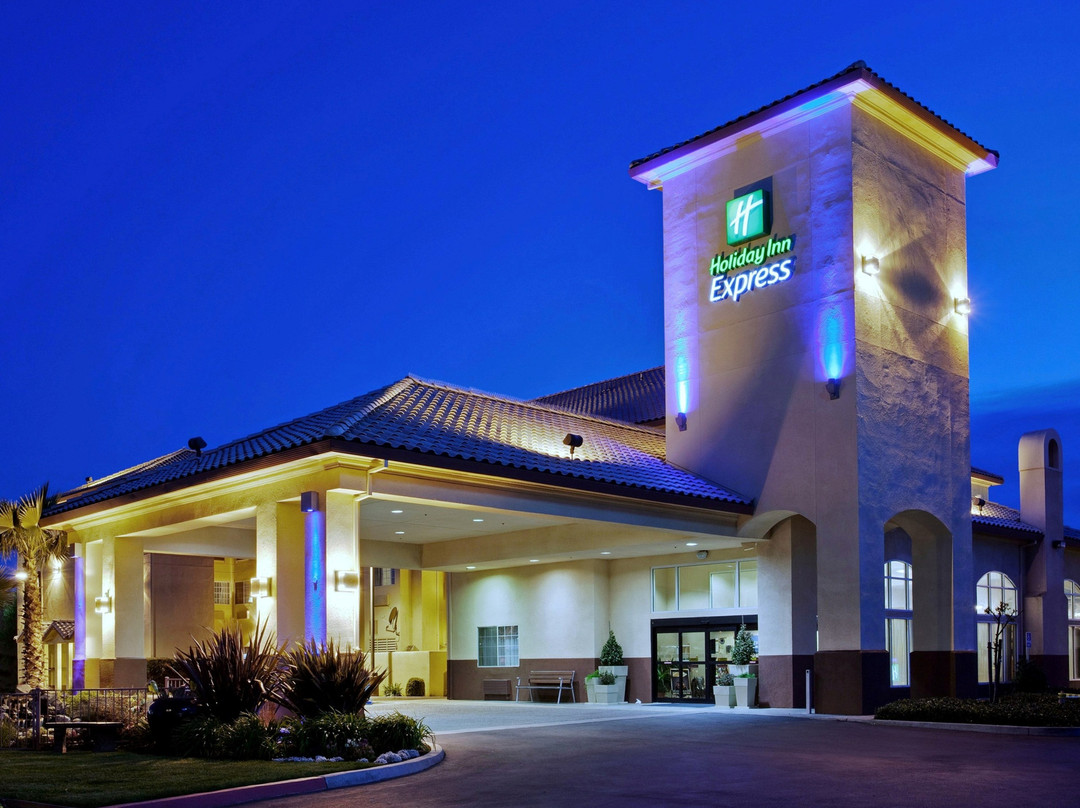 Holiday Inn Express Madera-Yosemite Park Area by IHG主图
