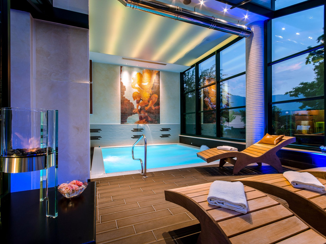 苏尔莫纳酒店住宿-Hotel Santacroce Ovidius & Spa