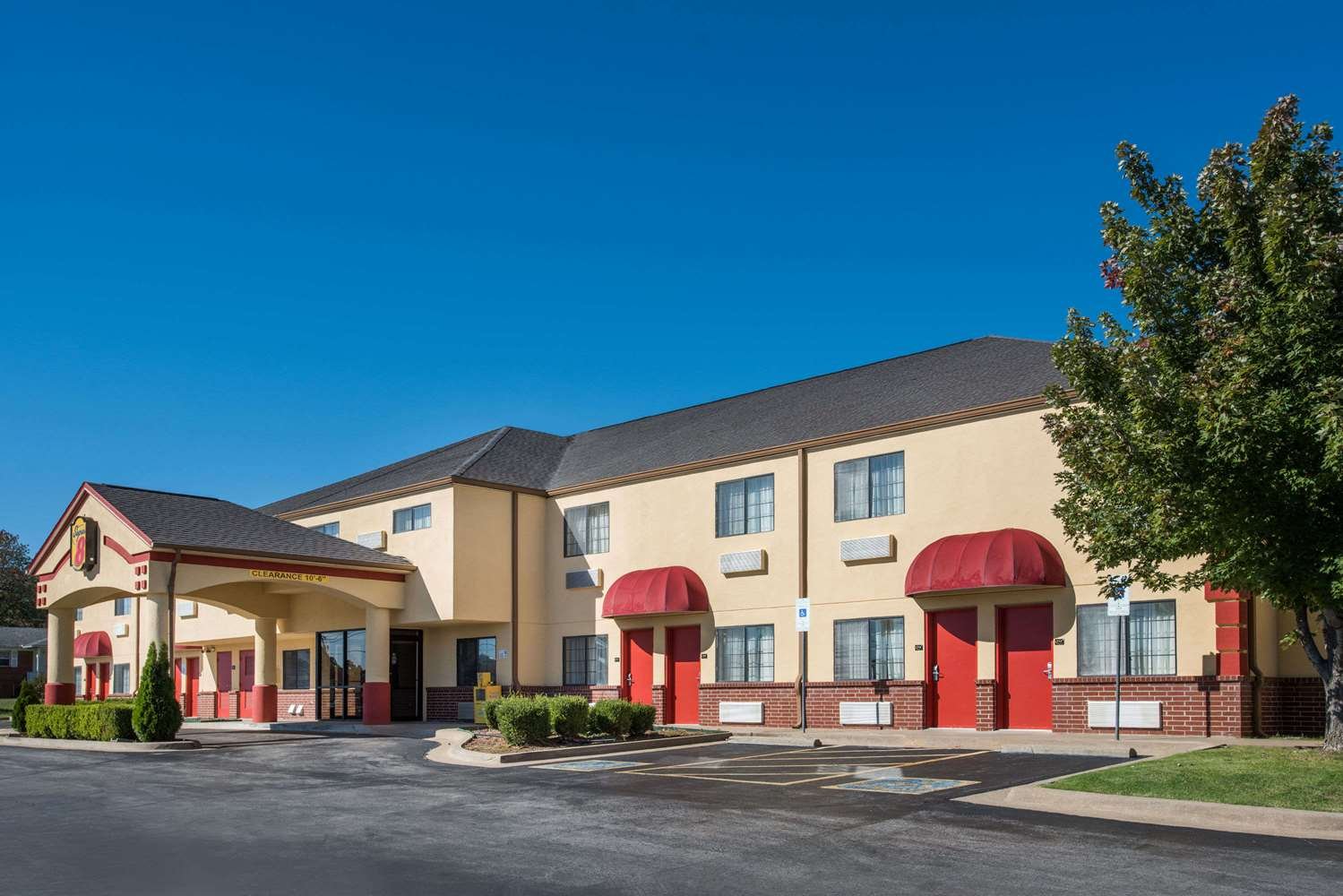 Super 8 by Wyndham Claremore OK-官方