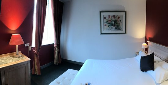 Brit Hôtel Aux Sacres Reims Centre主图