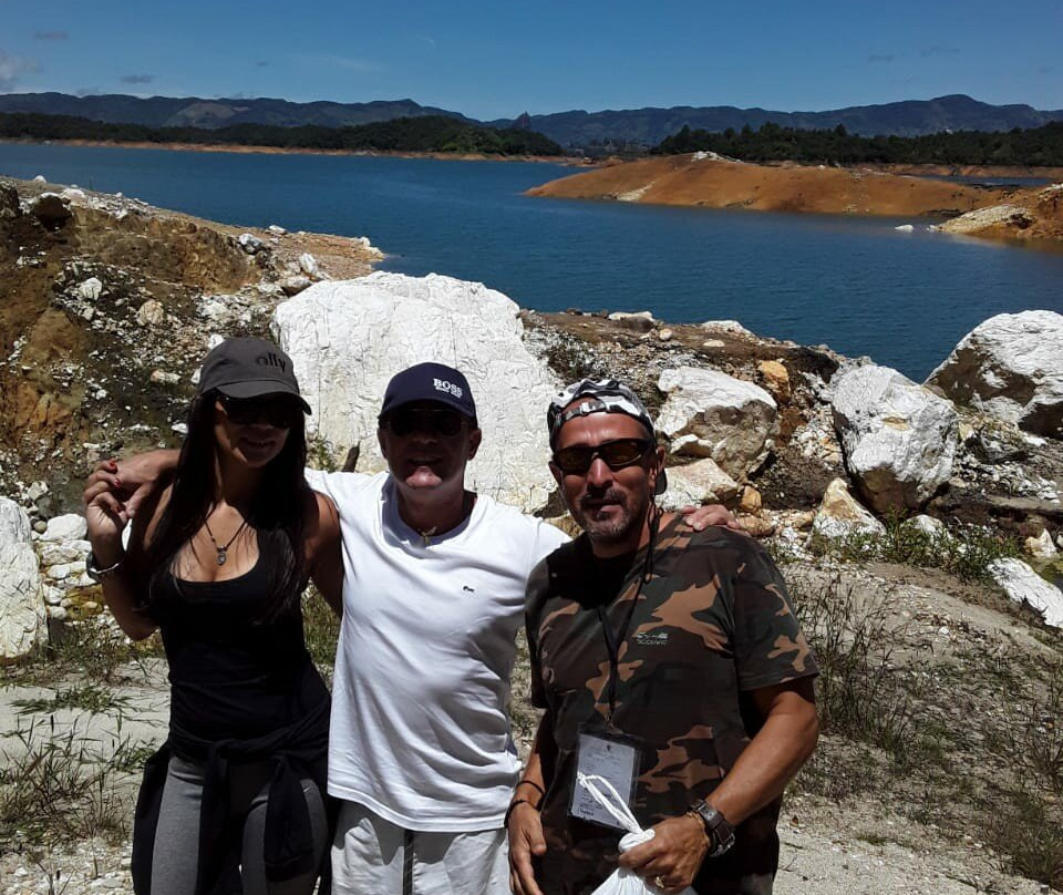 Lanchivas-Guatape必去景点