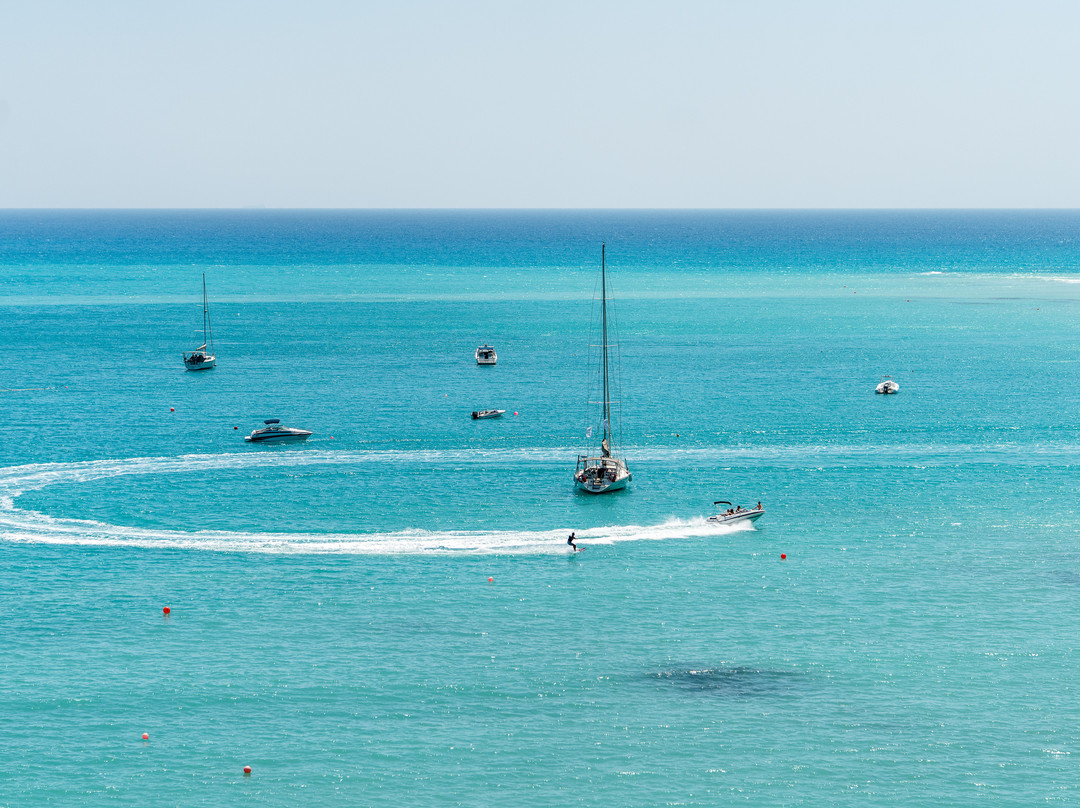 Columbia Beach Resort Pissouri主图