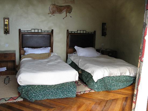 恩戈罗恩戈罗塞雷纳狩猎旅馆主图