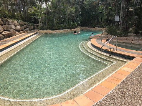 克伦宾海滩假日公寓主图