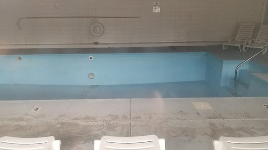 Deer Lodge Motel主图