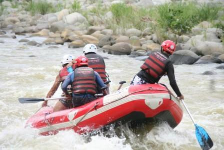 1st Rafting Adventure-卡加延市必去景点