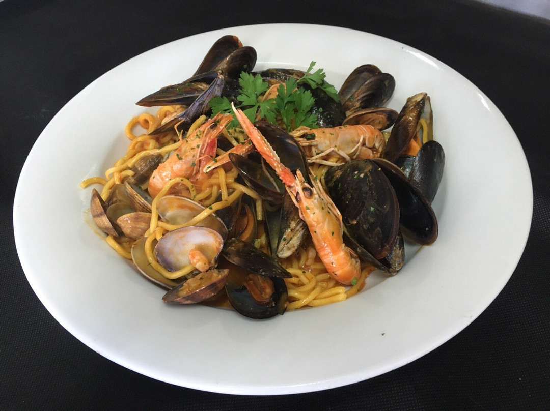 La Pobla de Farnals餐馆和美食-La Dolce Vita