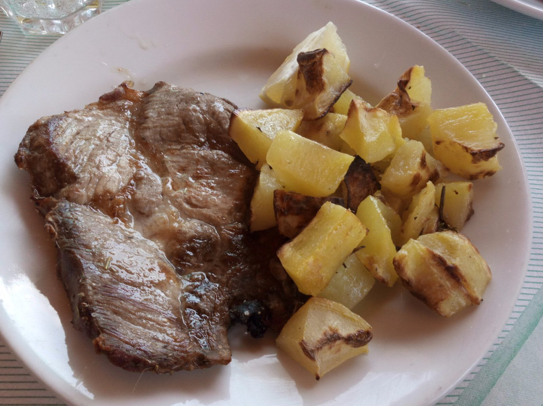 Rocca di Cave餐馆和美食-Agriturismo Colle Roscio